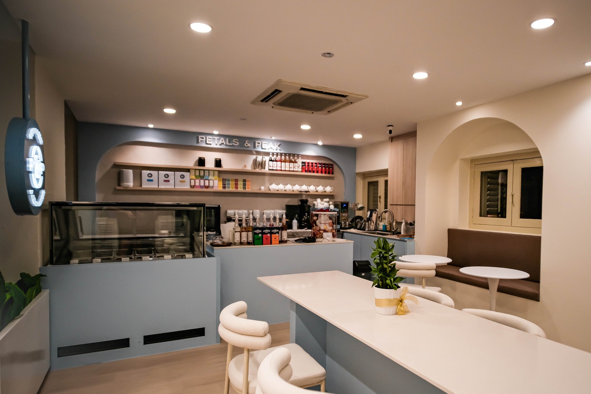 Petals & Peak — Skai Atelier project